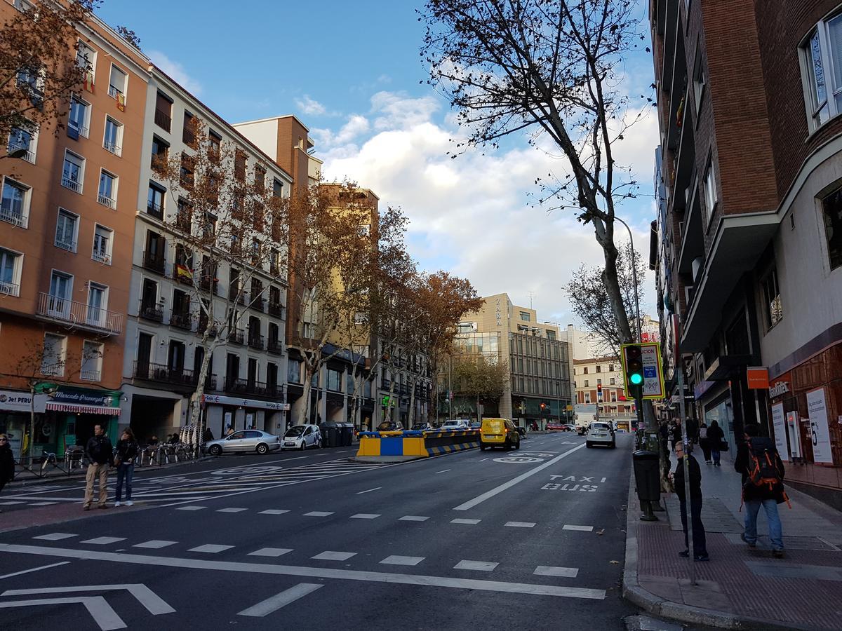Arguelles Apartment Madrid Exterior foto